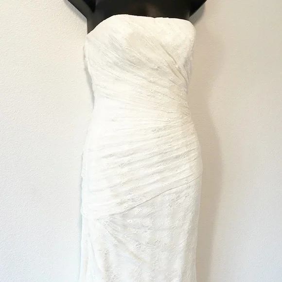 White By Vera Wang Wedding Dress Style VW351044 Size 2